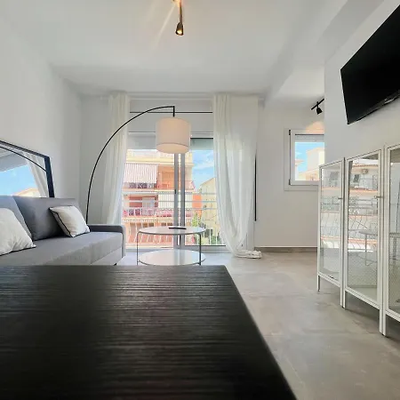 Apartahotel Golden Coast Calafell 2
